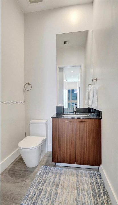 En Venta: $2,925,000 (3 camas, 3 baños, 2768 Pies cuadrados)