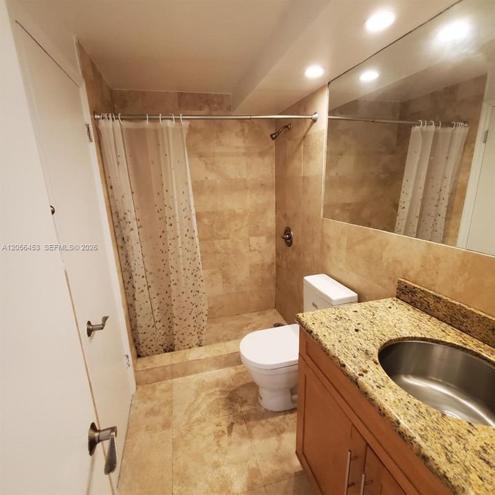 En Venta: $345,000 (1 camas, 1 baños, 655 Pies cuadrados)