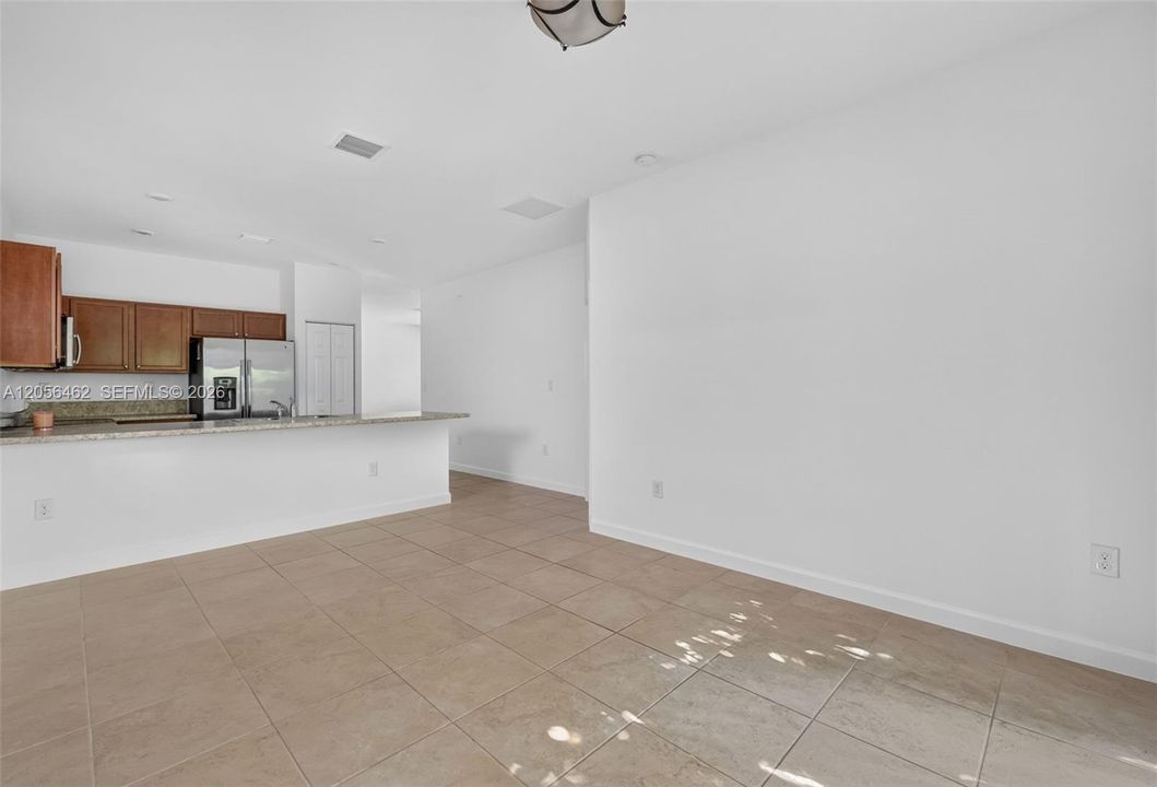 В аренду: $2,800 (3 спален, 2 ванн, 1535 Квадратных фут)