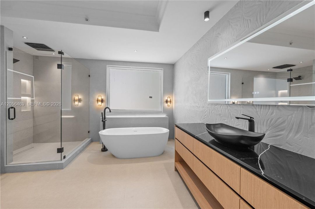 На продажу: $3,995,000 (4 спален, 4 ванн, 3660 Квадратных фут)