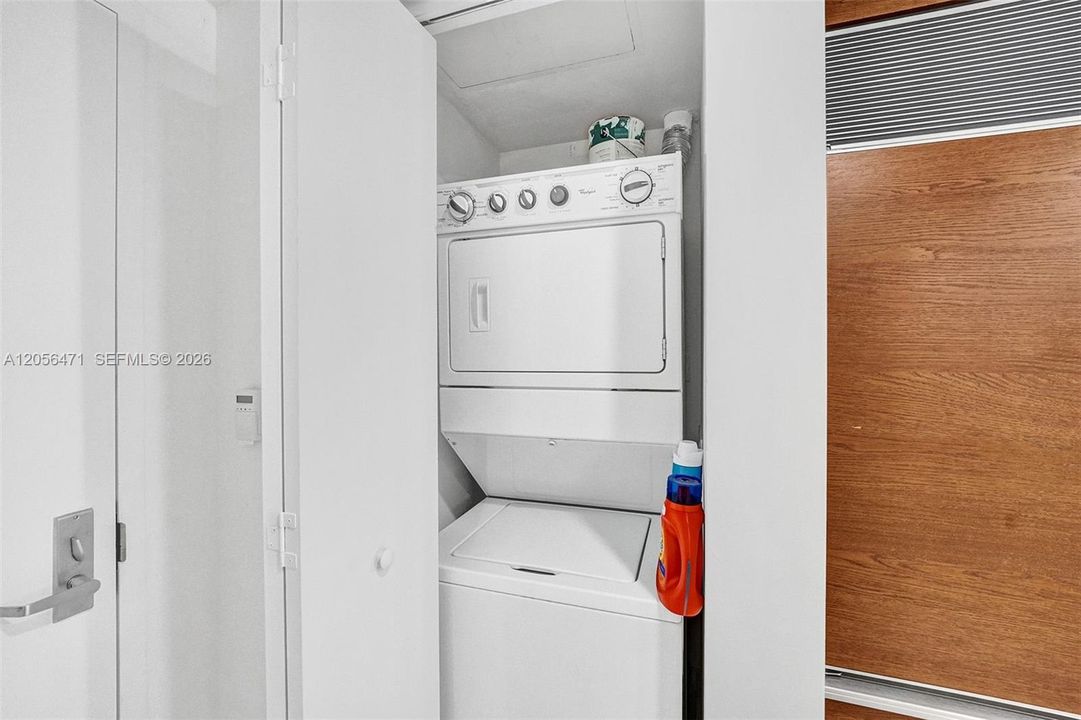 В аренду: $3,250 (0 спален, 1 ванн, 598 Квадратных фут)