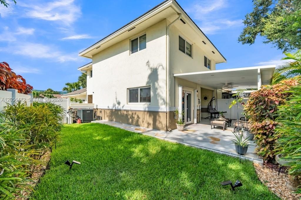 На продажу: $650,000 (3 спален, 2 ванн, 1874 Квадратных фут)