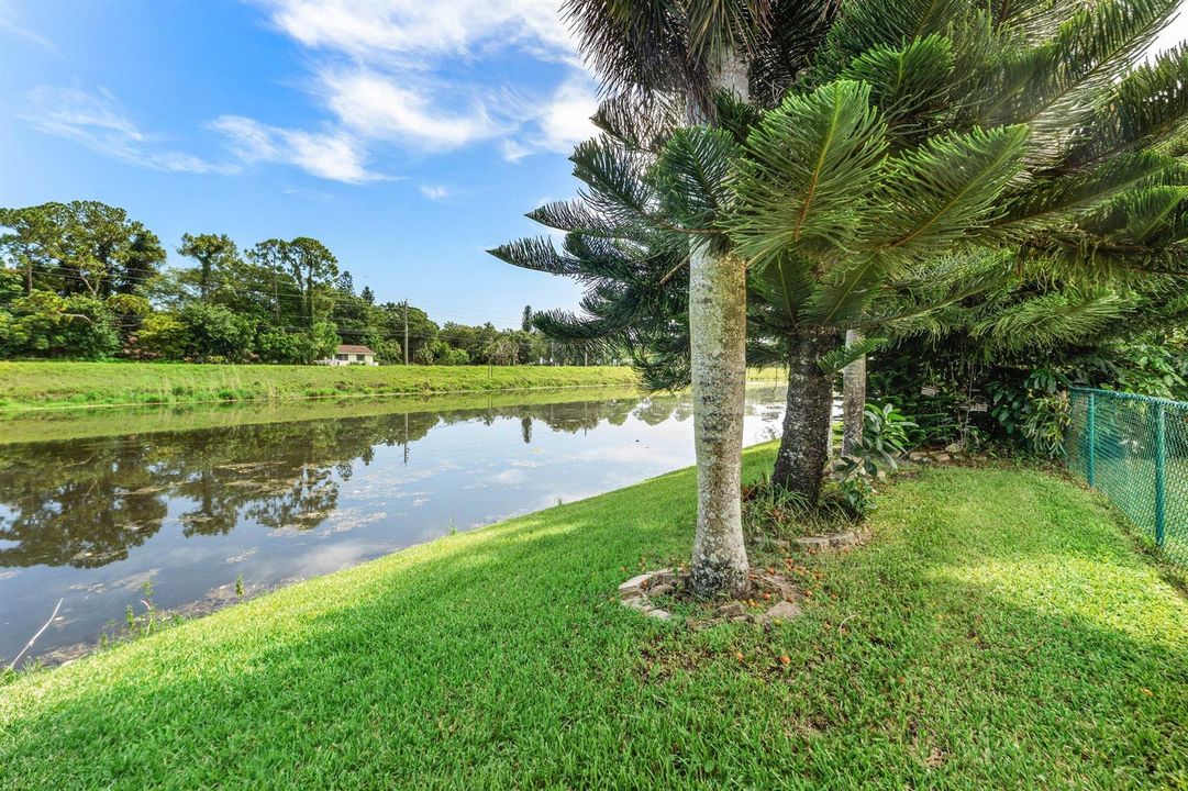 036-157MontereyWay-WestPalmBeach-FL-3341