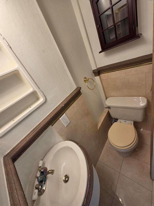 8270