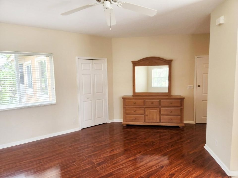 8330 Mulligan bedroom 3