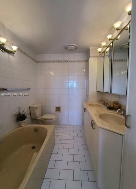 En Renta: $2,400 (2 camas, 2 baños, 785 Pies cuadrados)