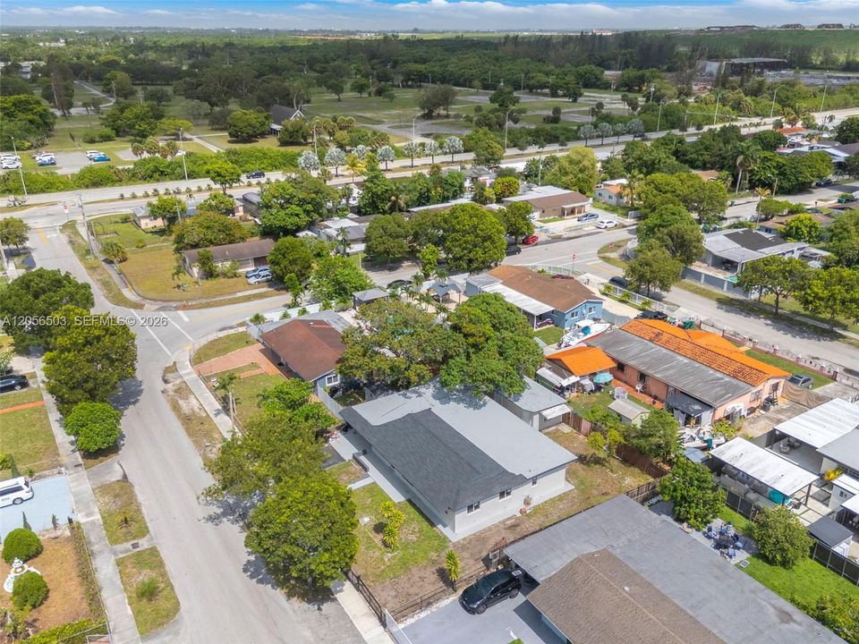 Activo con contrato: $680,000 (5 camas, 2 baños, 1608 Pies cuadrados)