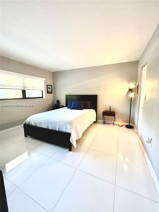 En Venta: $680,000 (2 camas, 2 baños, 1840 Pies cuadrados)