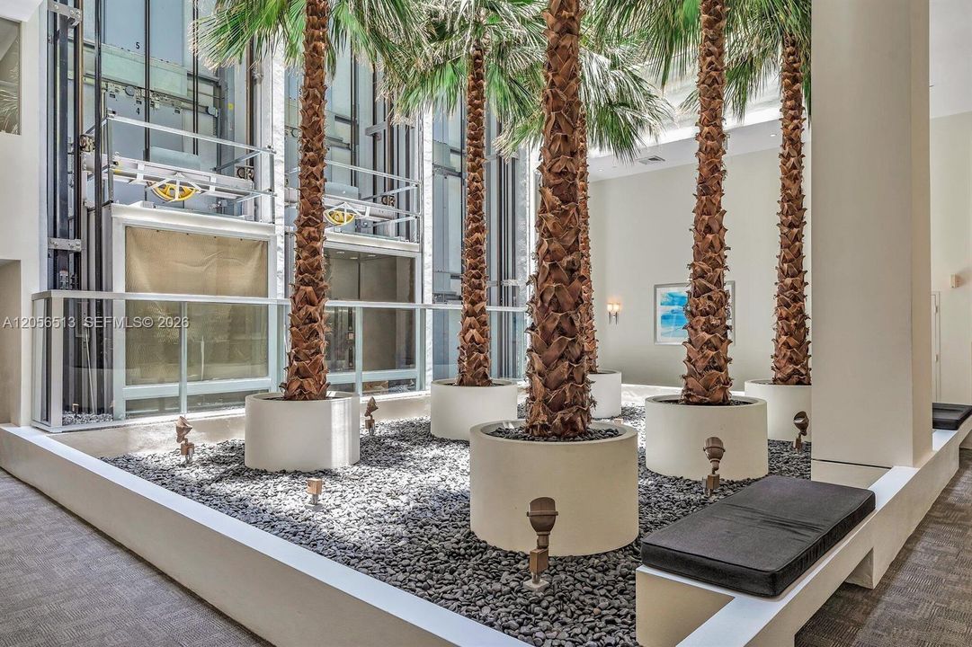 En Venta: $1,599,000 (5 camas, 3 baños, 3142 Pies cuadrados)