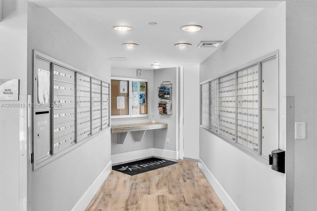 En Venta: $1,599,000 (5 camas, 3 baños, 3142 Pies cuadrados)