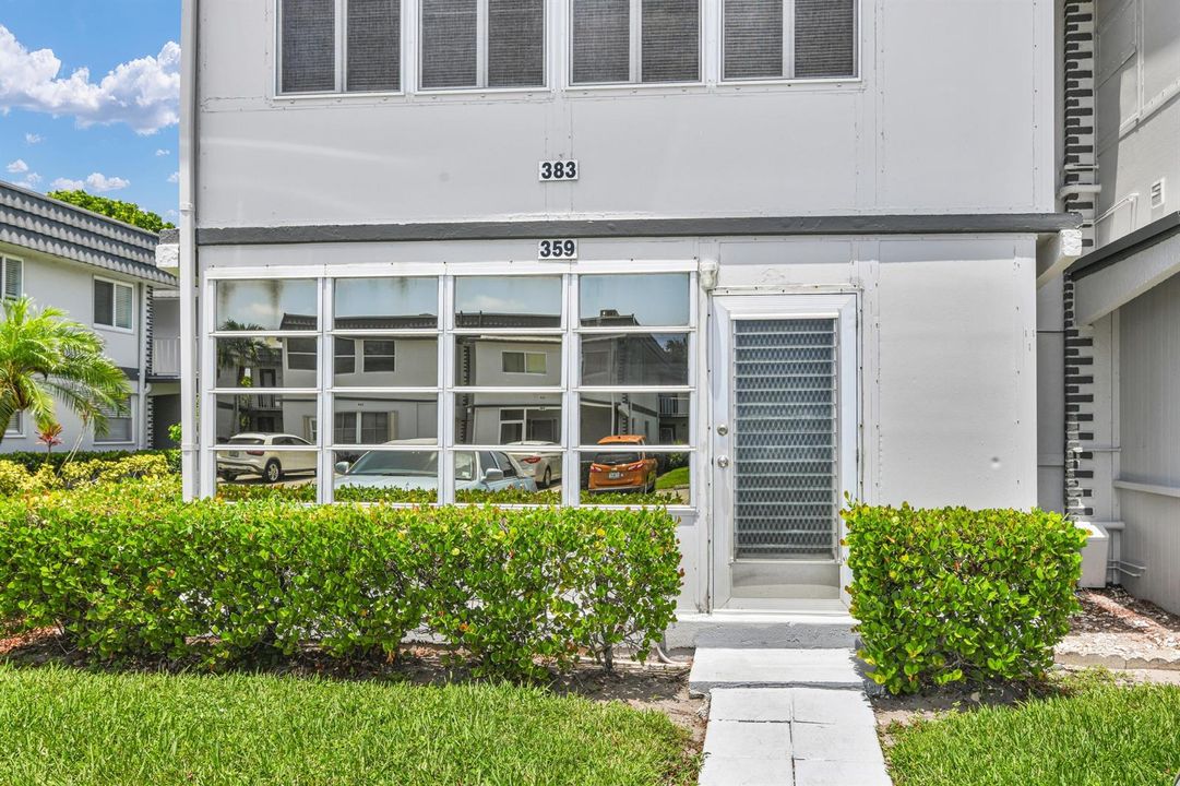 Florida Room Entrance