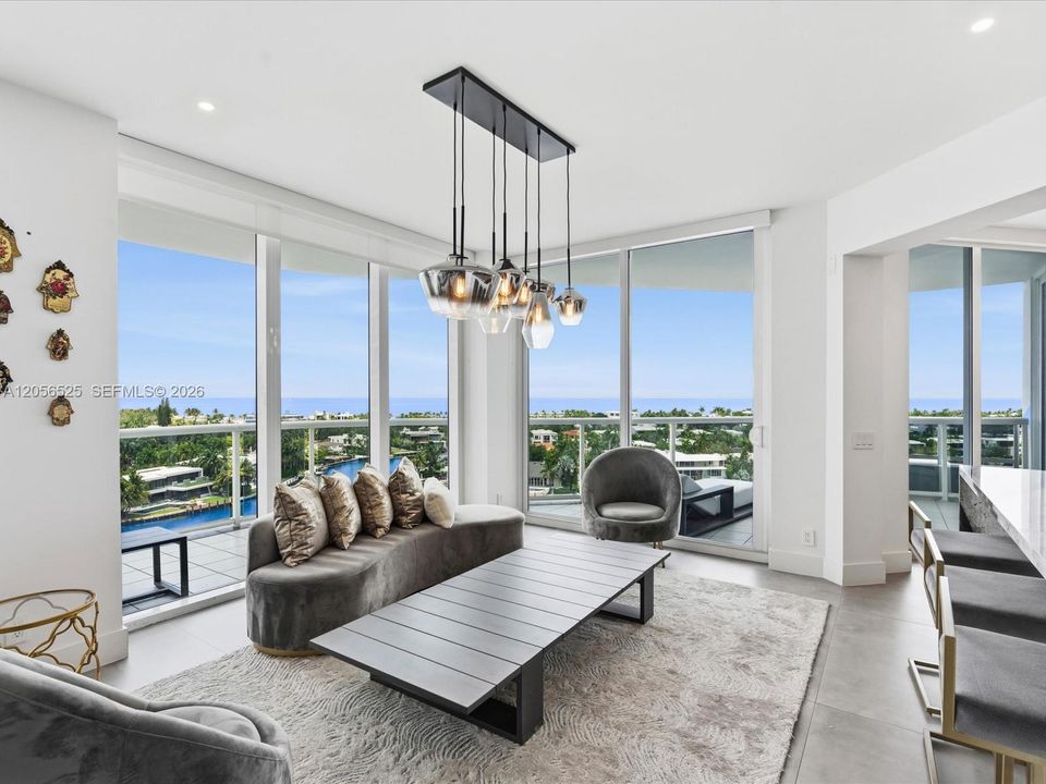 For Rent: $8,700 (2 beds, 2 baths, 2370 Square Feet)