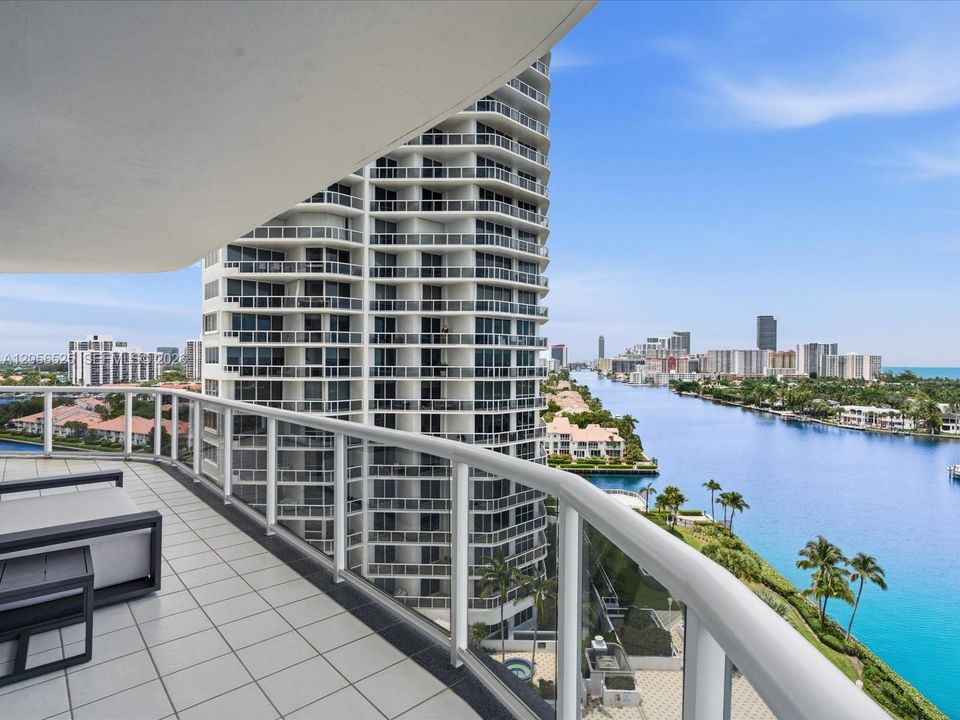 For Rent: $8,700 (2 beds, 2 baths, 2370 Square Feet)