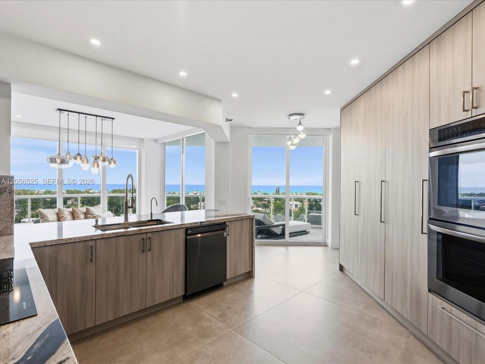 For Rent: $8,700 (2 beds, 2 baths, 2370 Square Feet)