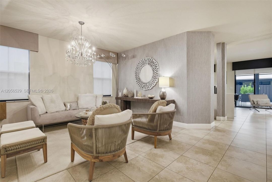 En Venta: $1,195,000 (4 camas, 3 baños, 2650 Pies cuadrados)