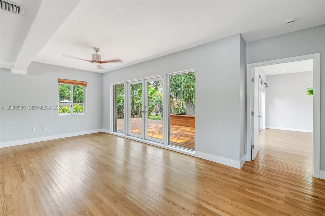 Entry to Primary Suite