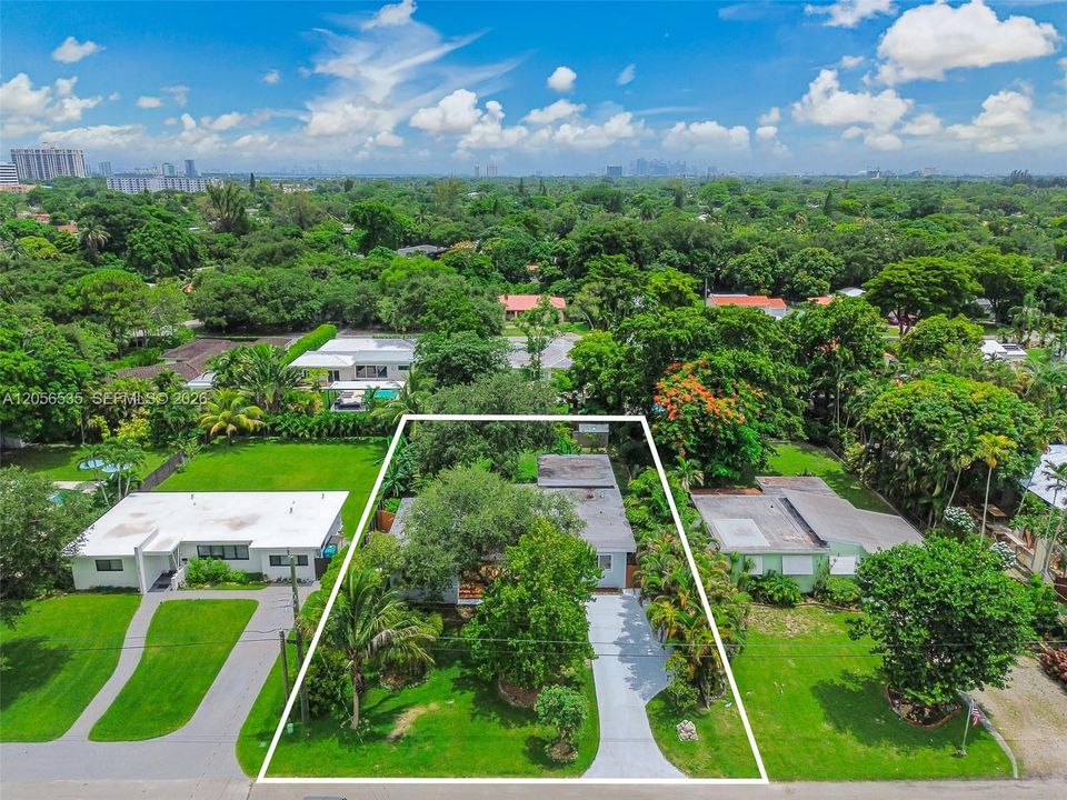 En Venta: $1,175,000 (3 camas, 2 baños, 1903 Pies cuadrados)