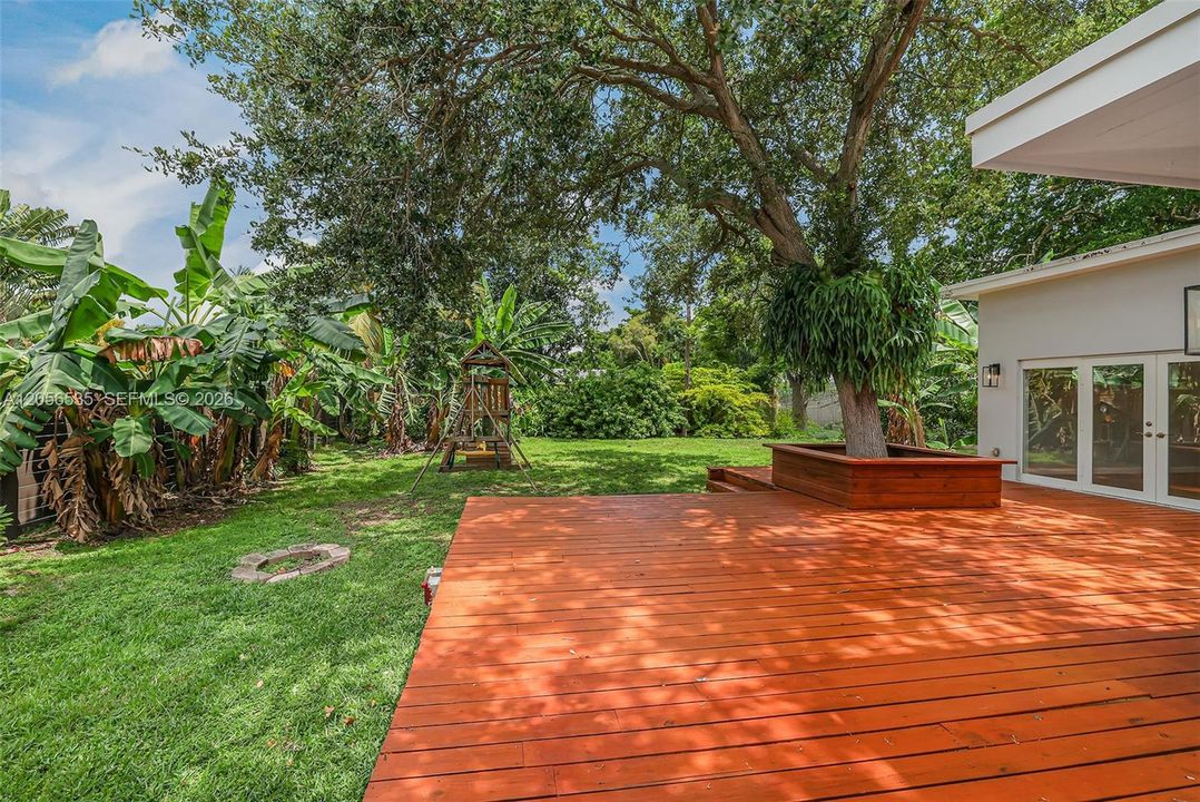 En Venta: $1,175,000 (3 camas, 2 baños, 1903 Pies cuadrados)