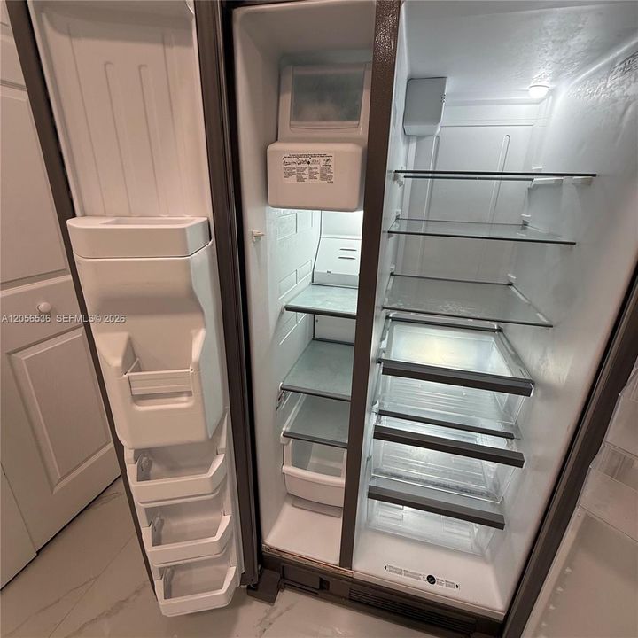 En Venta: $399,000 (4 camas, 2 baños, 1417 Pies cuadrados)