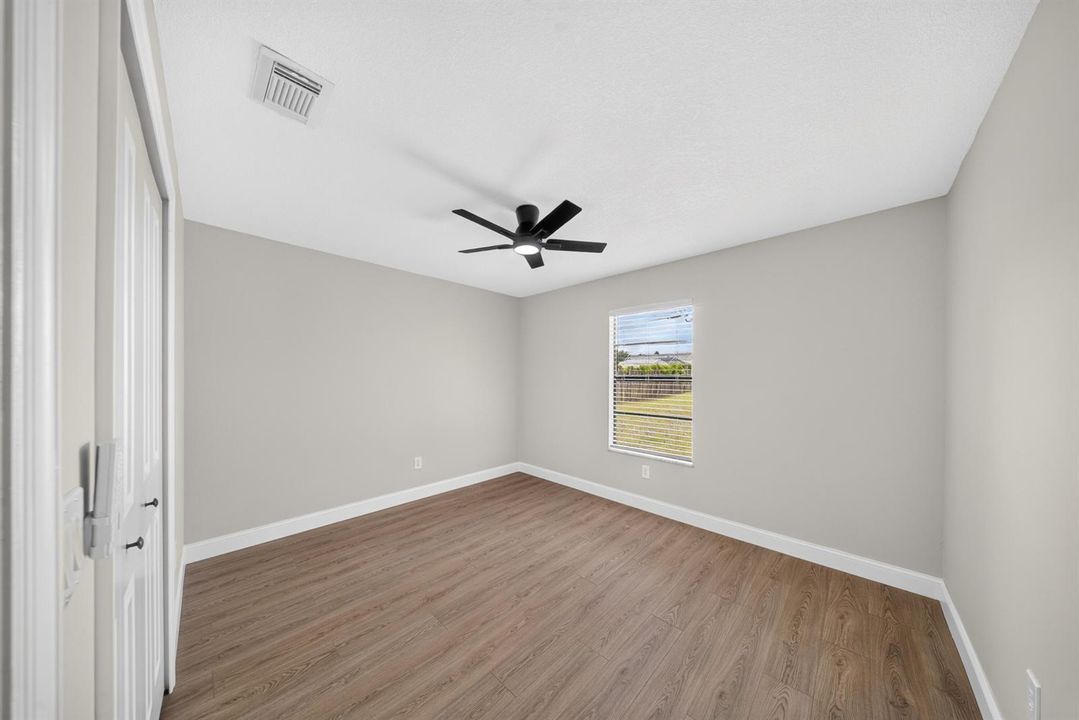 Guest Bedroom - Room 2