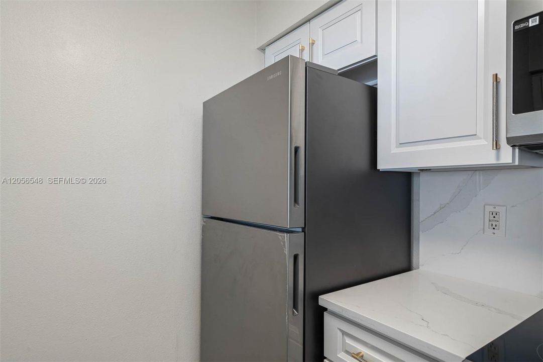 В аренду: $2,195 (1 спален, 1 ванн, 631 Квадратных фут)