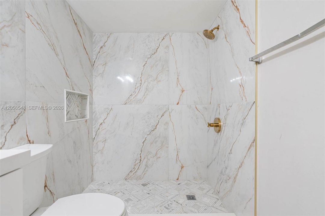 В аренду: $2,195 (1 спален, 1 ванн, 631 Квадратных фут)