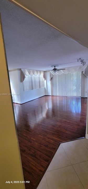 En Renta: $1,900 (2 camas, 2 baños, 1120 Pies cuadrados)