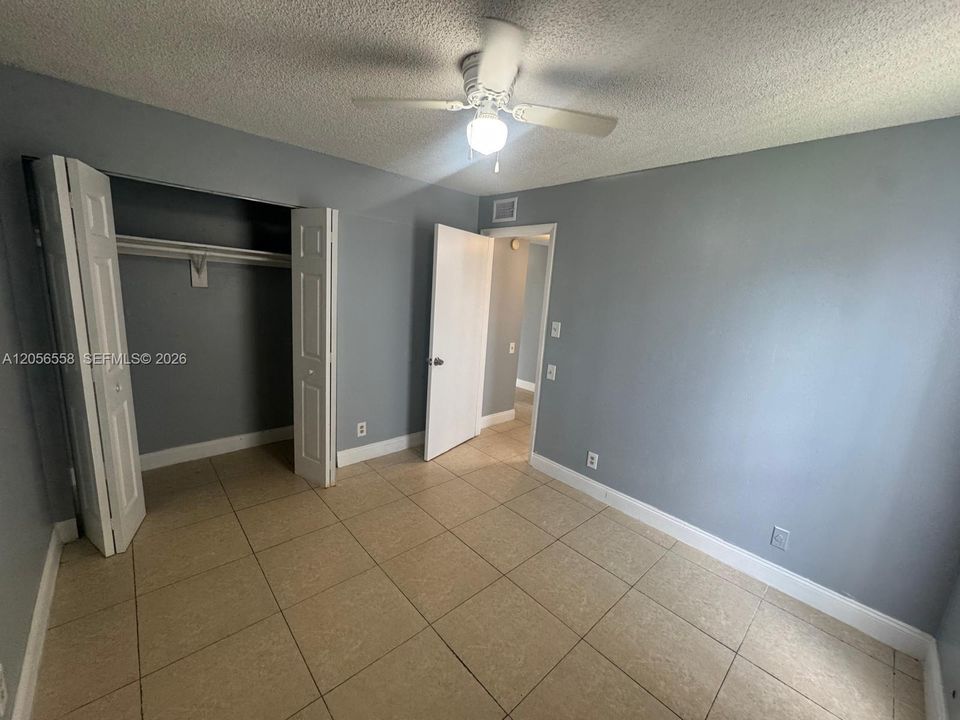 For Rent: $2,200 (3 beds, 2 baths, 1167 Square Feet)