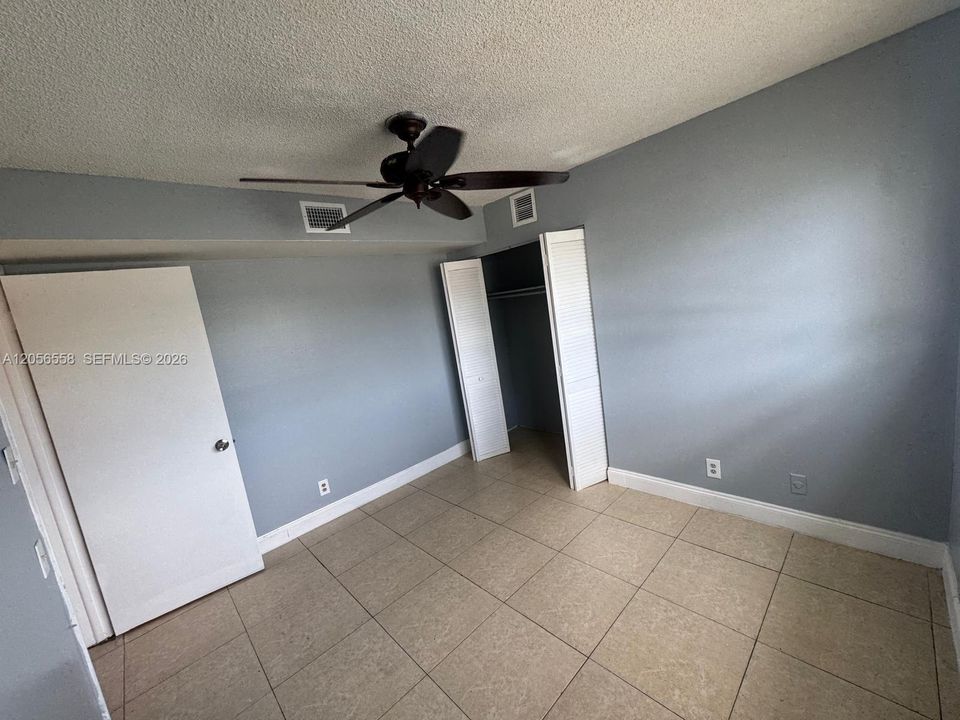 For Rent: $2,200 (3 beds, 2 baths, 1167 Square Feet)