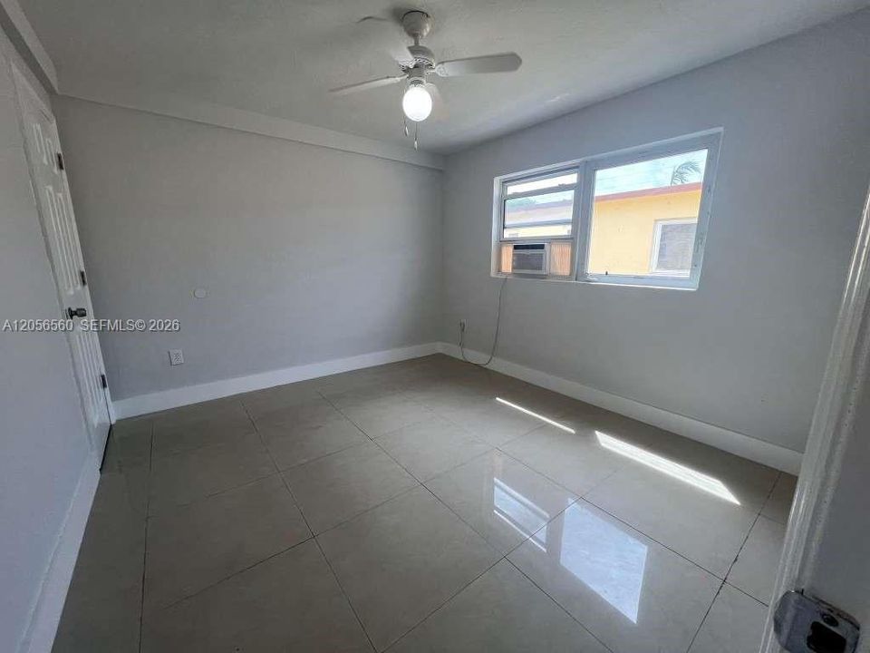For Rent: $1,500 (1 beds, 1 baths, 11052 Square Feet)