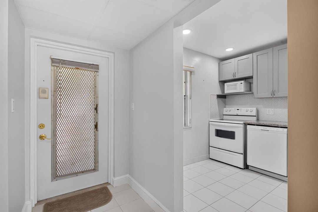 2-web-or-mls-1030-8396