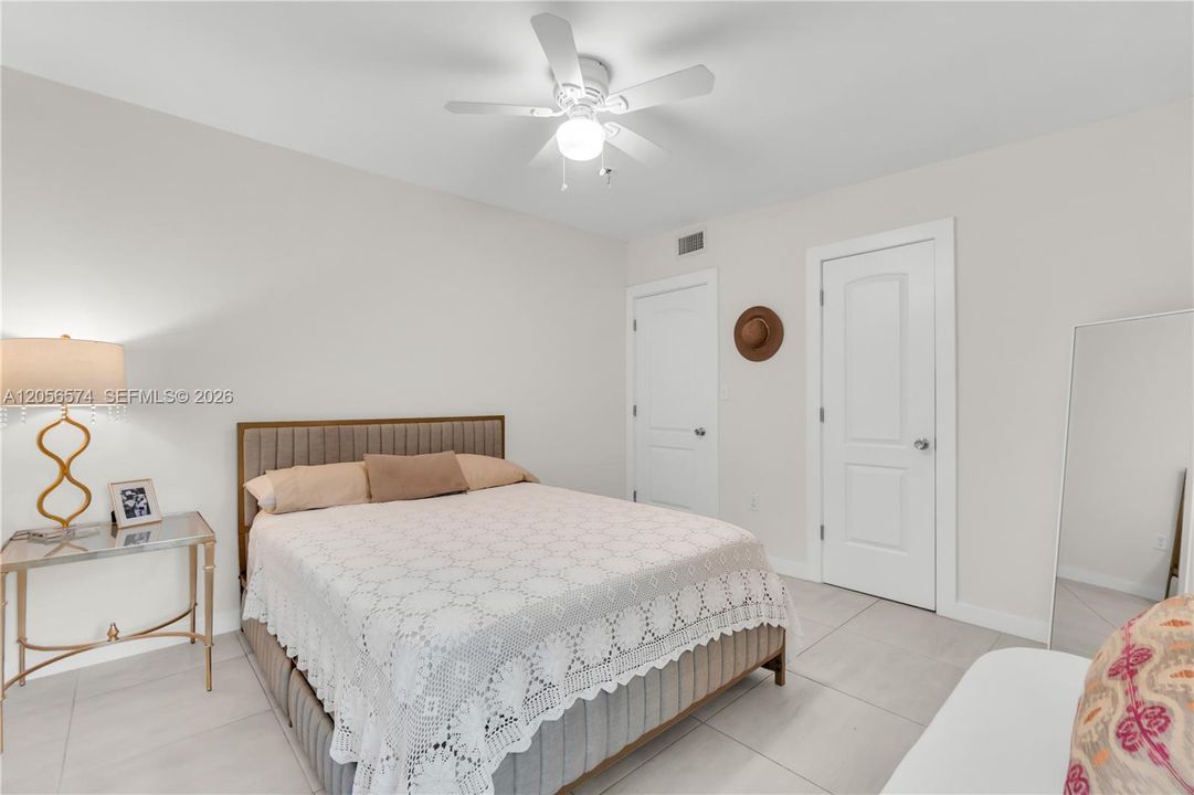 En Venta: $587,000 (3 camas, 1 baños, 1063 Pies cuadrados)