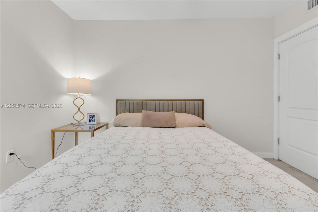 En Venta: $587,000 (3 camas, 1 baños, 1063 Pies cuadrados)