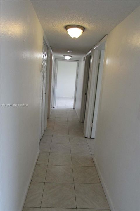 En Renta: $2,300 (3 camas, 2 baños, 994 Pies cuadrados)