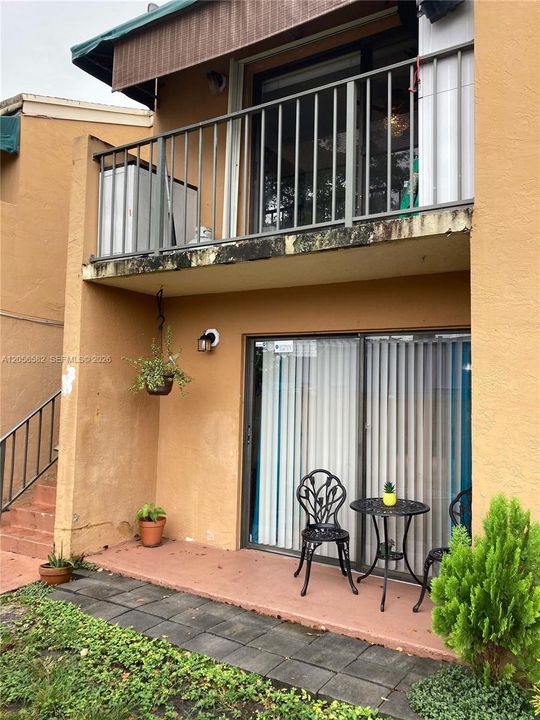 En Renta: $2,300 (3 camas, 2 baños, 994 Pies cuadrados)