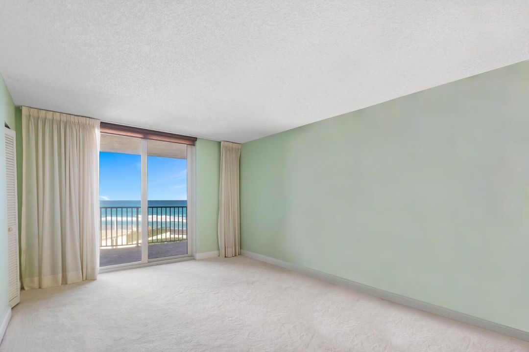 3610 S Ocean Blvd Unit 310-large-028-037