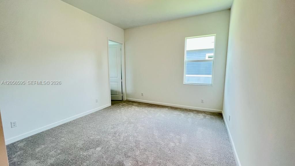 В аренду: $4,500 (3 спален, 3 ванн, 2631 Квадратных фут)