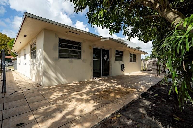 For Sale: $1,100,000 (0 beds, 0 baths, 3095 Square Feet)