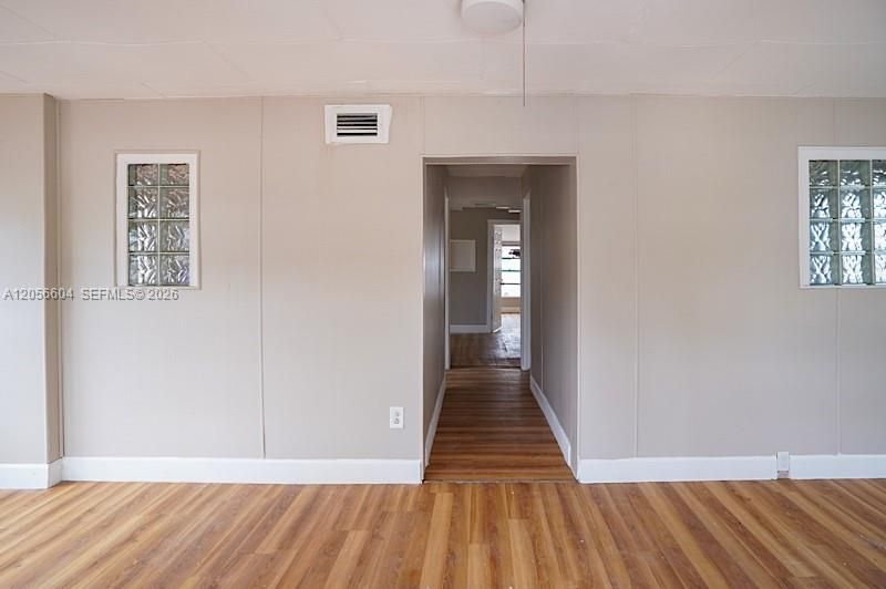 For Sale: $1,100,000 (0 beds, 0 baths, 3095 Square Feet)