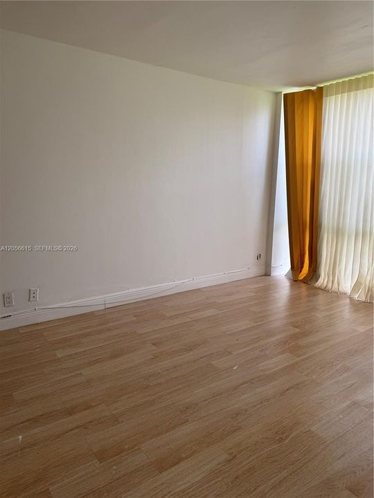 В аренду: $1,890 (1 спален, 1 ванн, 767 Квадратных фут)