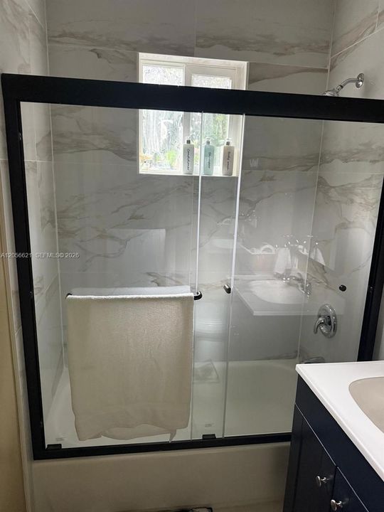 For Rent: $3,700 (3 beds, 2 baths, 1110 Square Feet)