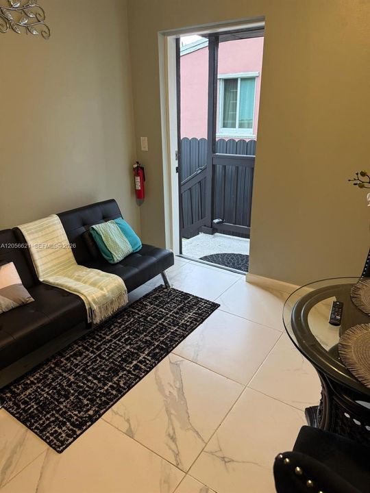 For Rent: $3,700 (3 beds, 2 baths, 1110 Square Feet)