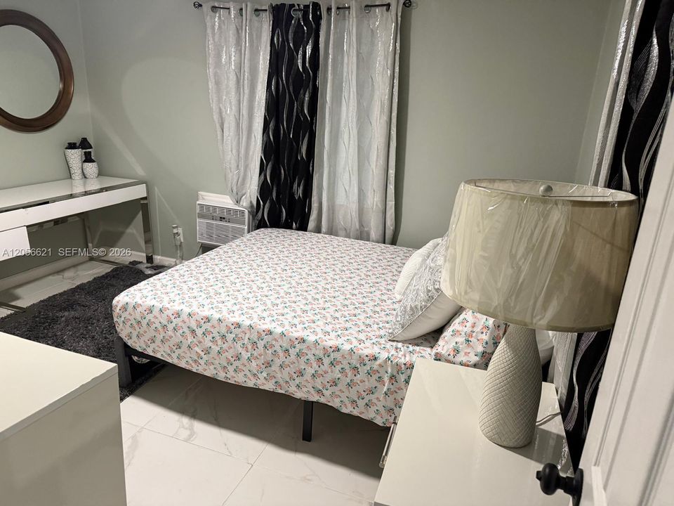 For Rent: $3,700 (3 beds, 2 baths, 1110 Square Feet)