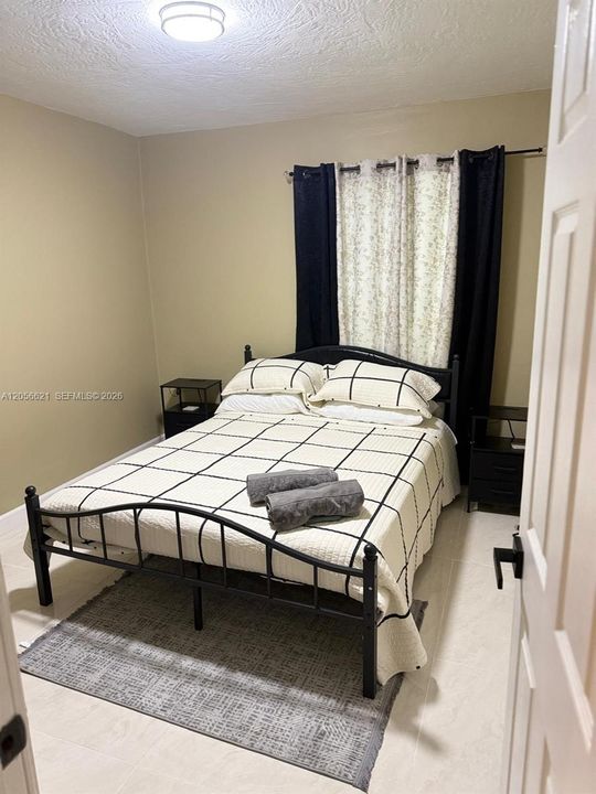 For Rent: $3,700 (3 beds, 2 baths, 1110 Square Feet)