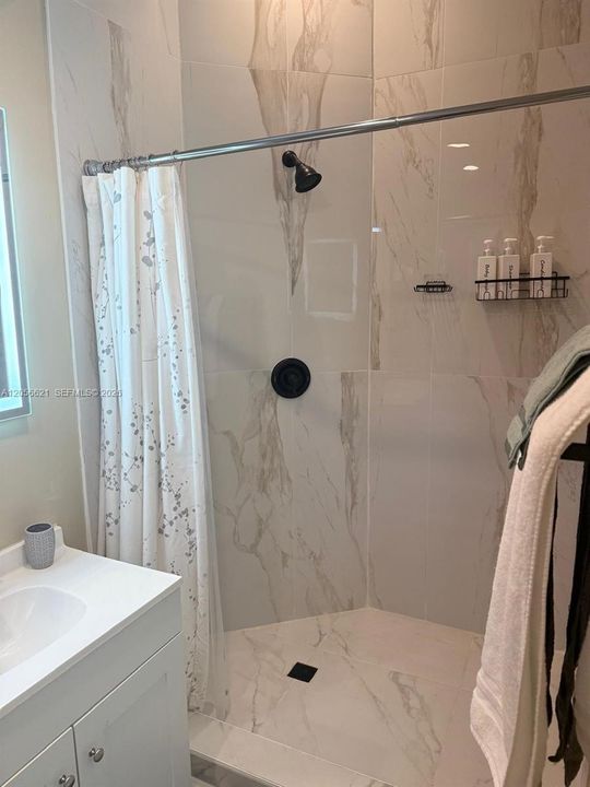 For Rent: $3,700 (3 beds, 2 baths, 1110 Square Feet)
