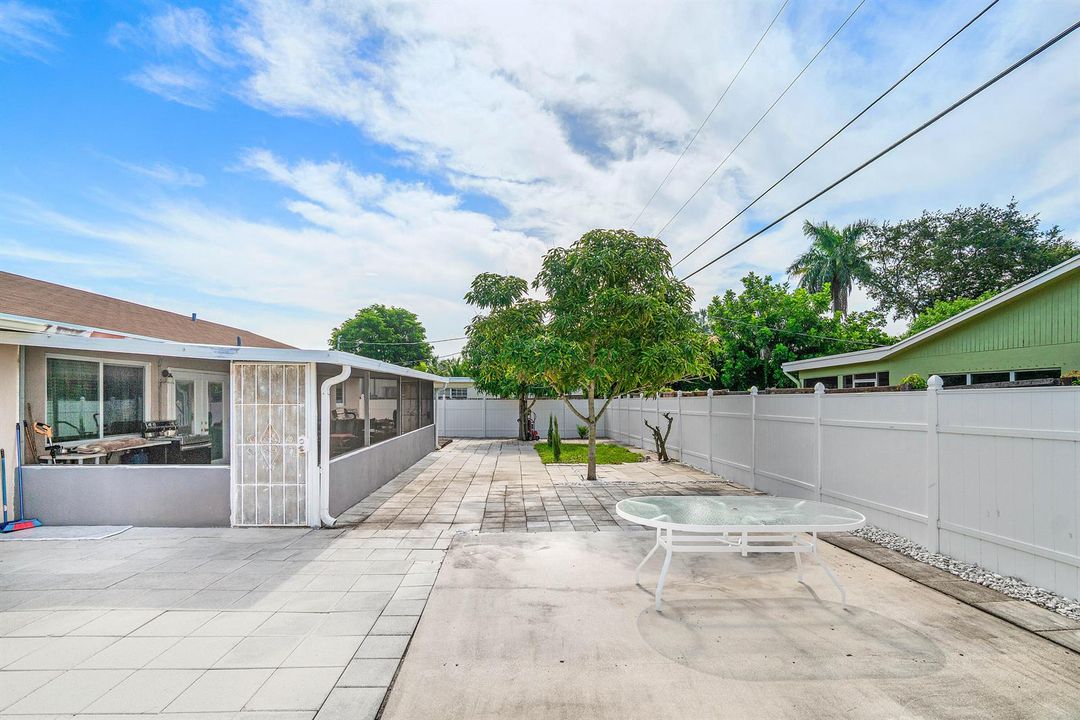 037-3632NoreenAvenue-BoyntonBeach-FL-334