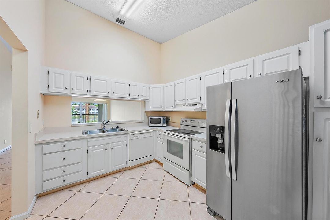 216 Cypress Point Drive, #216-8