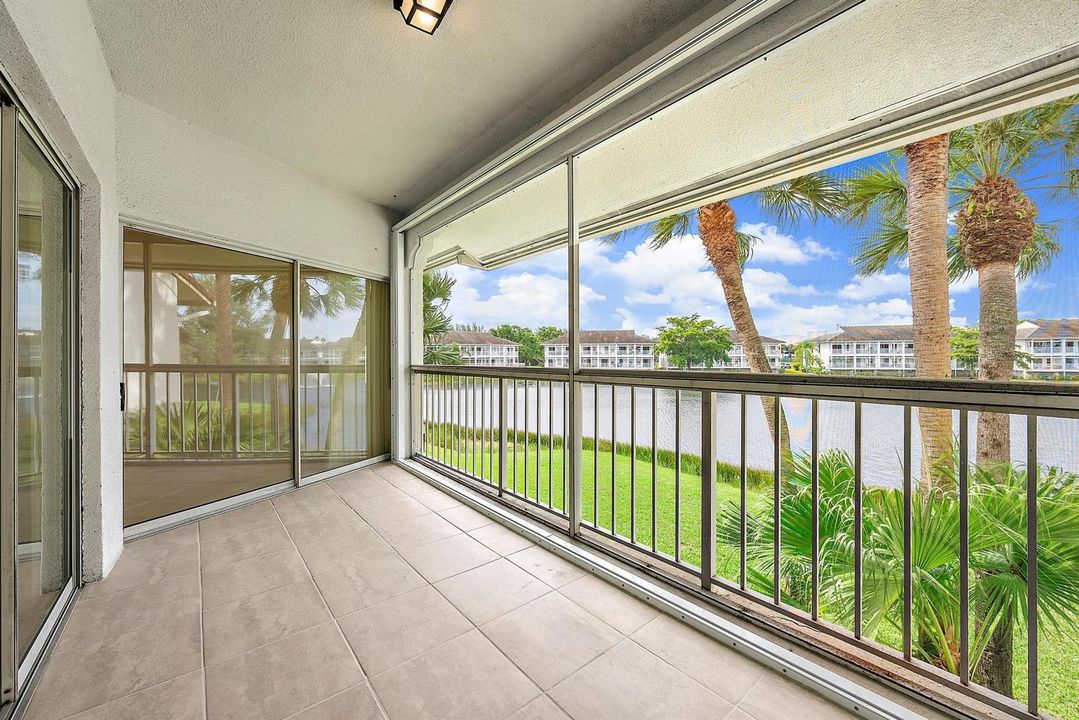 216 Cypress Point Drive, #216-19