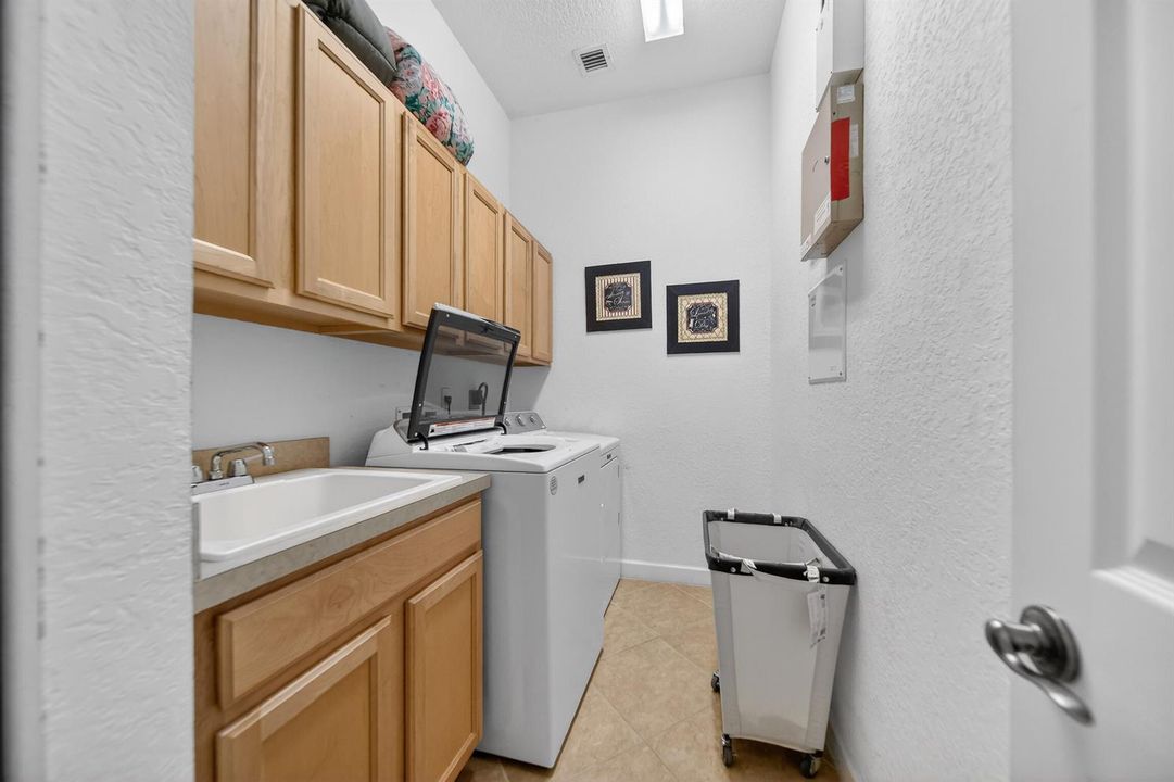 laundry1.jpg-FULL
