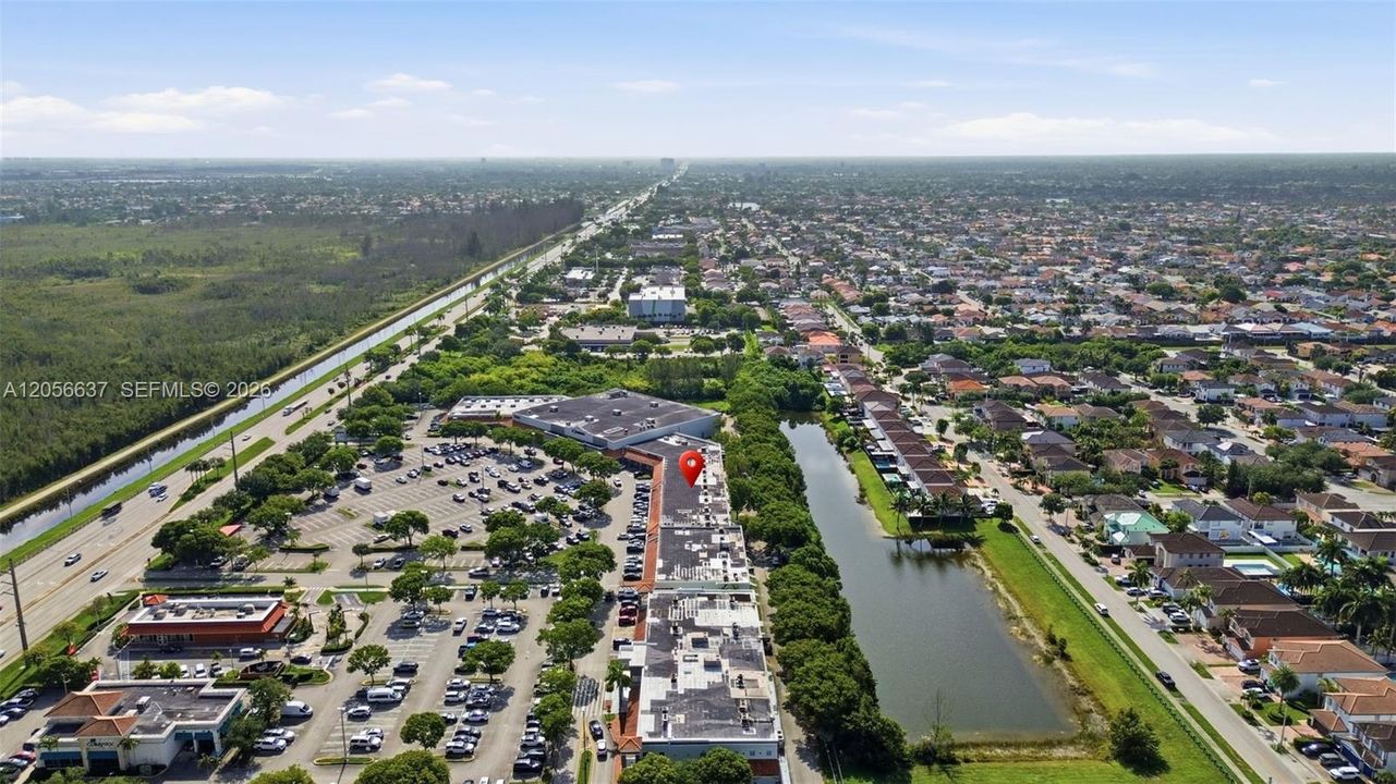На продажу: $600,000 (0 спален, 0 ванн, 0 Квадратных фут)